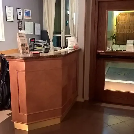 Hotel Angelica 2*