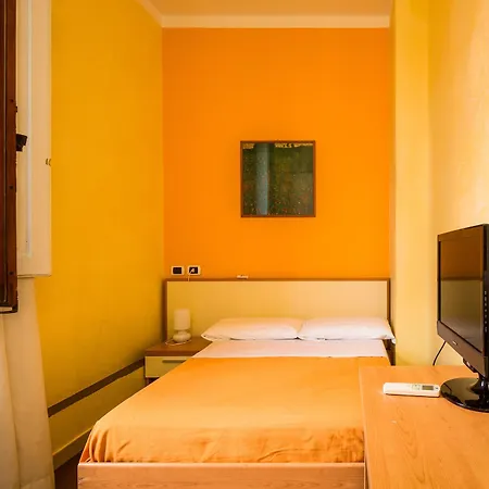 Angelica Otel Floransa