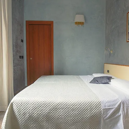 Angelica Hotel