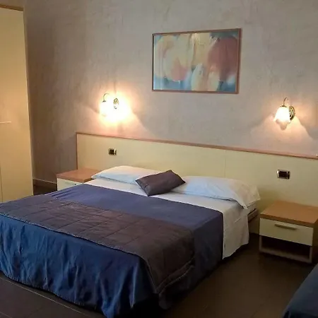 Angelica Hotel