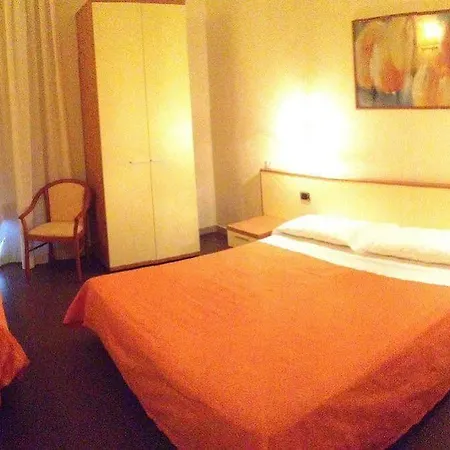 Hotel Angelica 2*