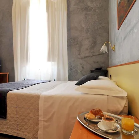 Angelica Hotel