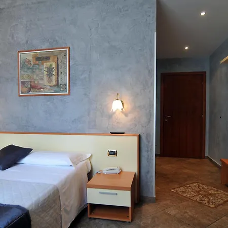 Hotel Angelica 2*